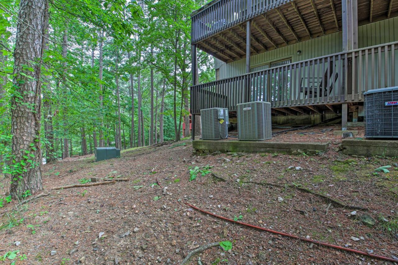 Hot Springs Village Retreat With Deck 3 Mi To Golf! Eksteriør bilde